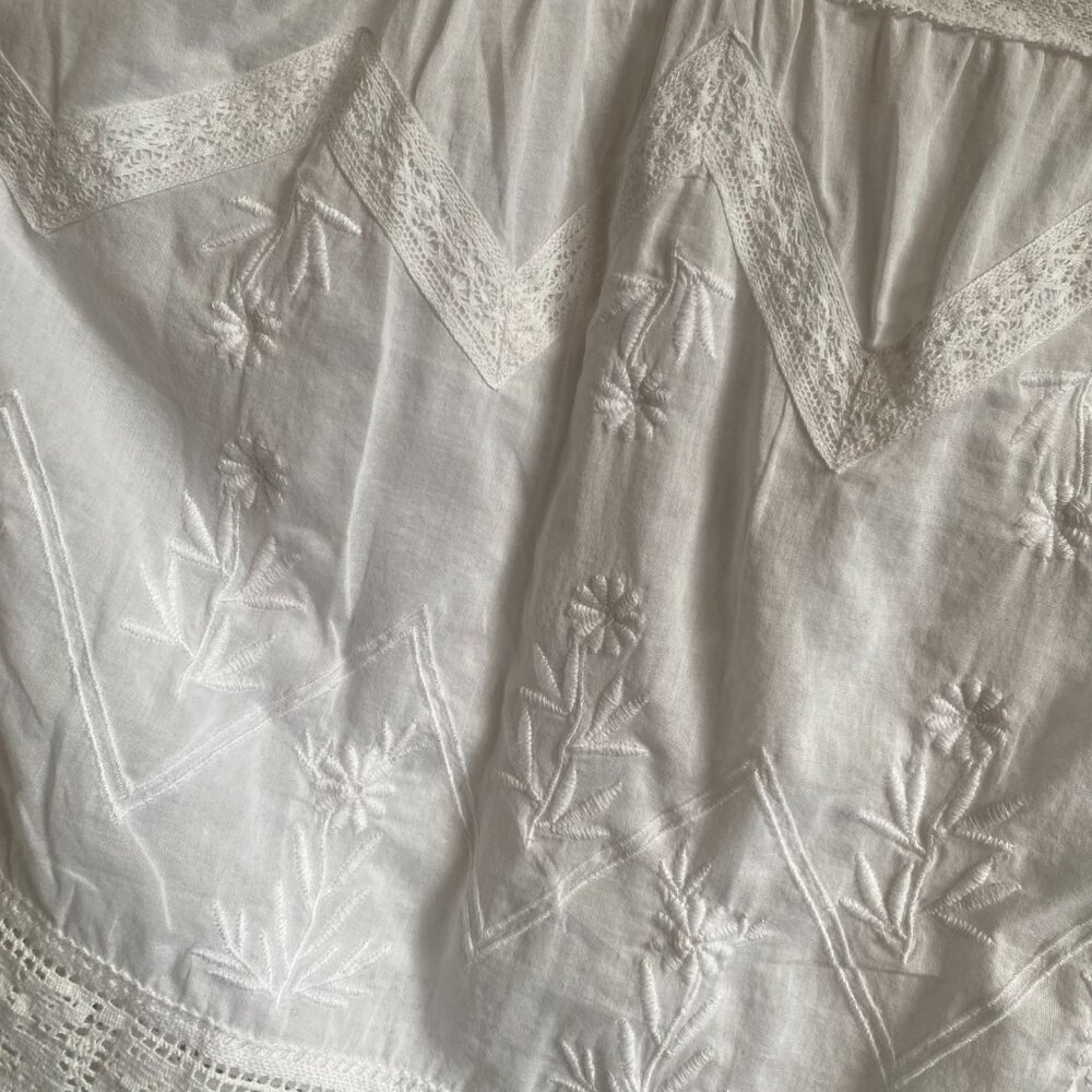Lucky Brand 100% cotton lace camisole - size M - Picture 6 of 8